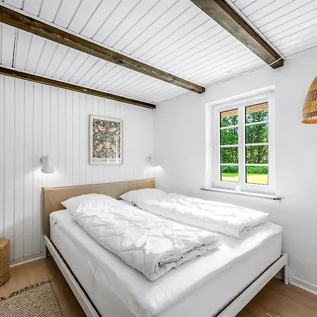 Alkil - 1-7km From The Sea By Interhome *